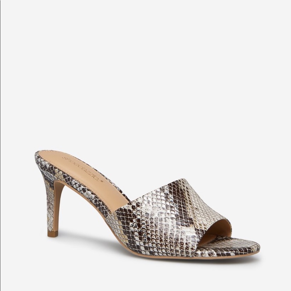 Shoedazzle Slip On Heel
